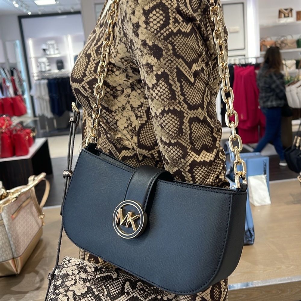MICHAEL KORS
Carmen Small Shoulder Pochette Bag
Black 
NWT - Picture 2 of 16